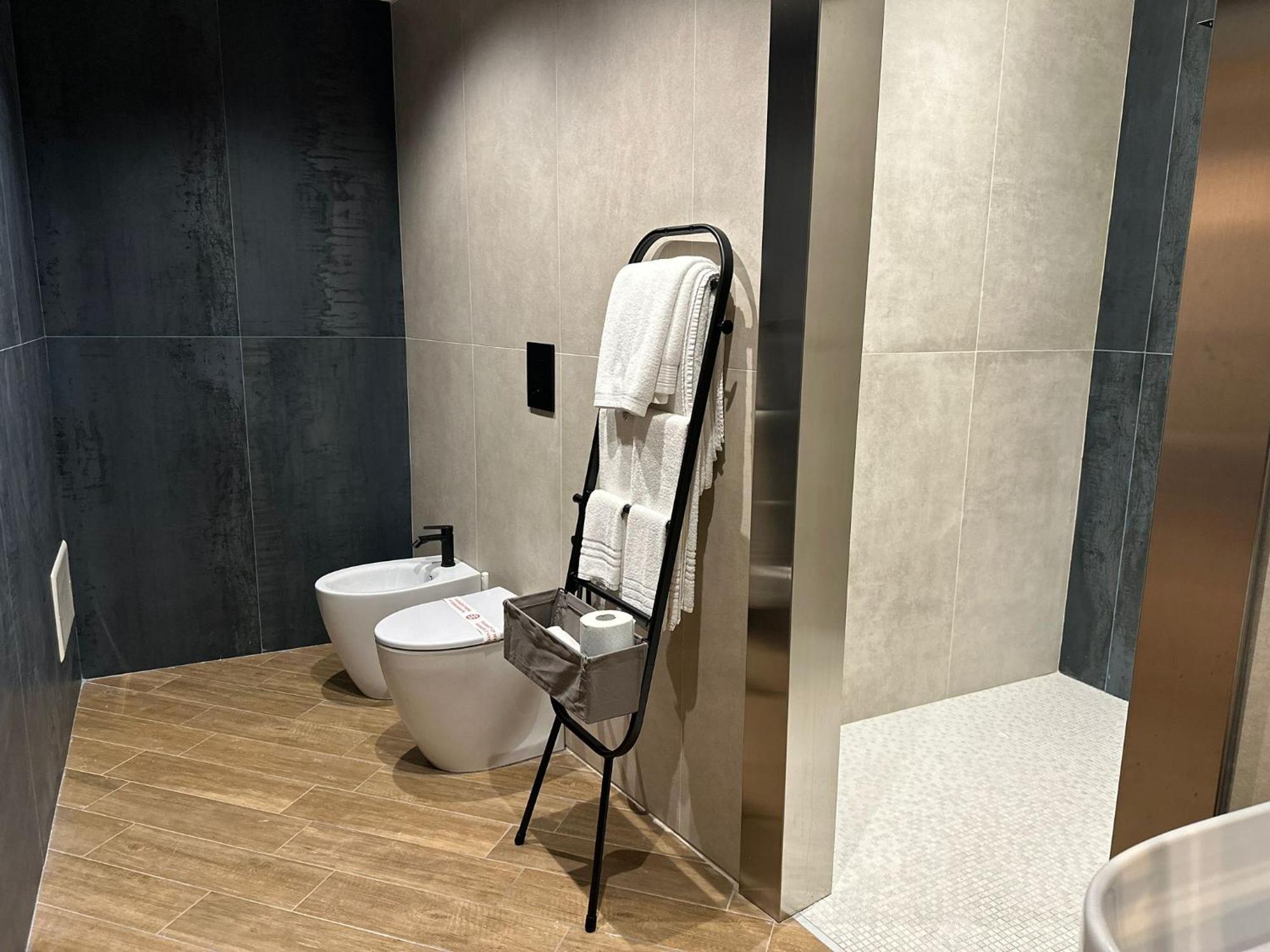 Maison Toledo Suites Naples Exterior photo