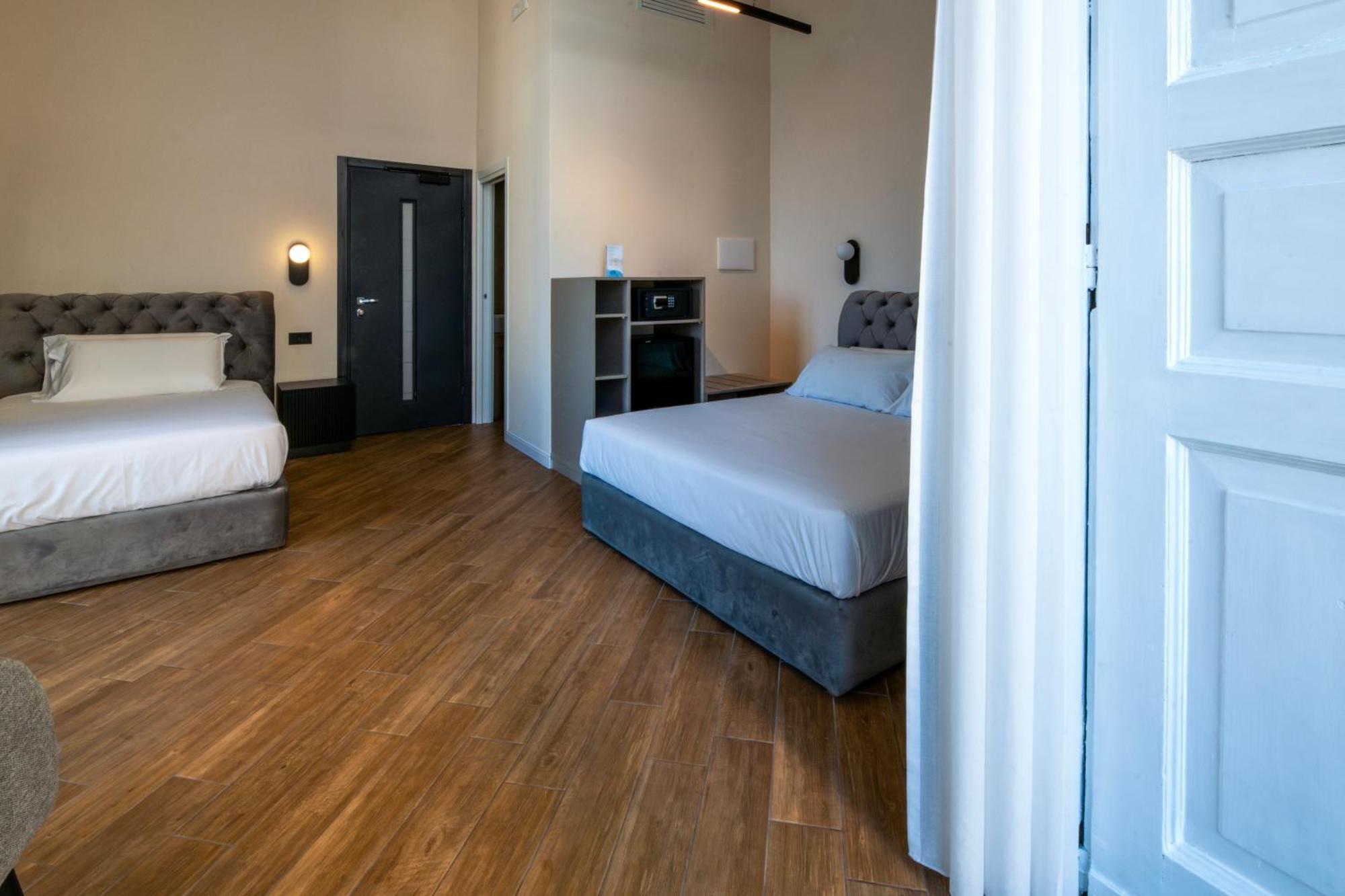 Maison Toledo Suites Naples Exterior photo