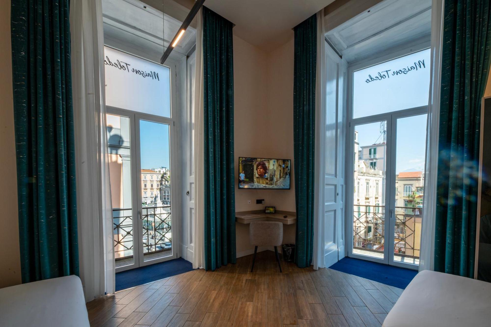 Maison Toledo Suites Naples Exterior photo